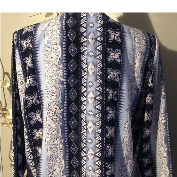 Graver Studio Blue w/ Multicolored Tunic Size Medium - Picture 5 of 7